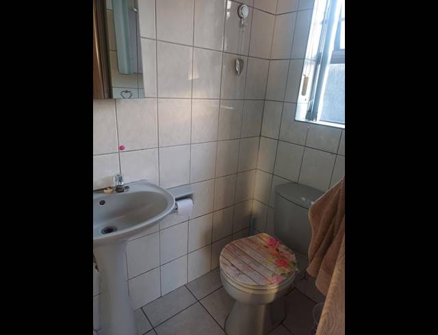 4 BEDROOM PROPERTY TO RENT IN MORGENSTER